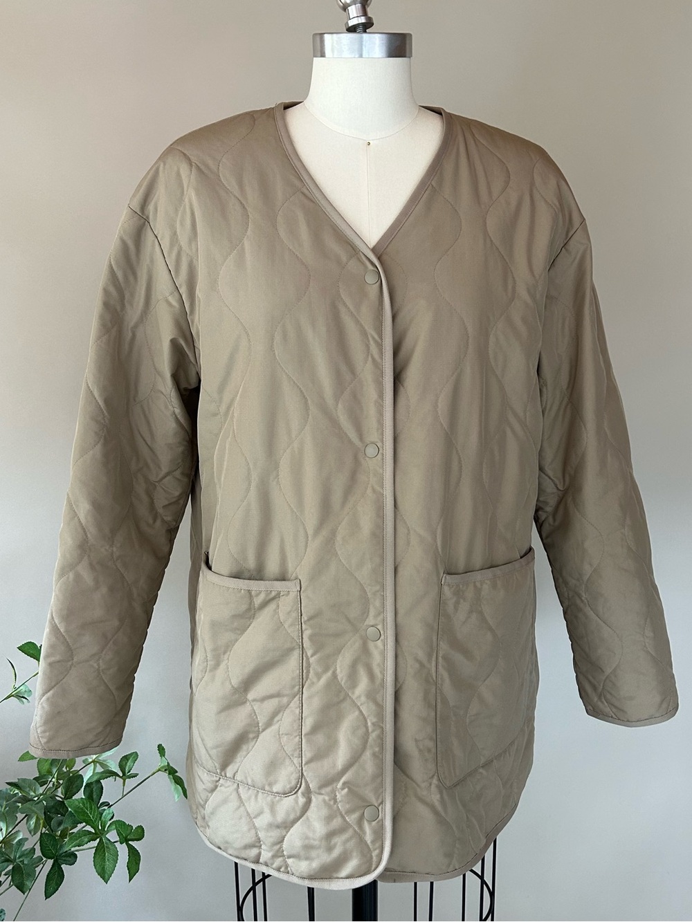 Uniqlo Pufftech Liner Jacket Beige Sz Large
